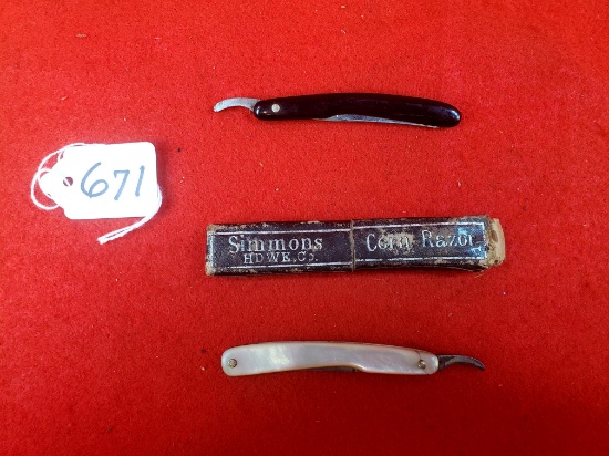 Lot Of 2; Ec Simmons Kk Corn Razor W/original Box; Simmons Hardware Kk Corn Knife No Box