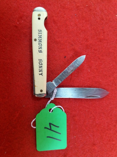 K041: Ecs Simmons Sonny; 2 Blades; Celluloid Handles