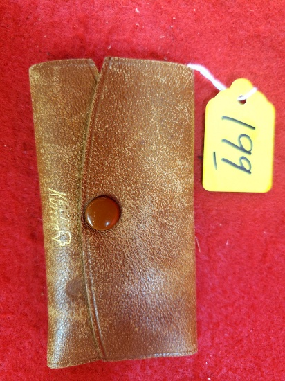 S199: Keen Kutter Coin Holder In Leather Pouch