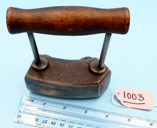 Hat Shackle; Movable Brim Edge Is Very Deep And Outside Curves As Well.