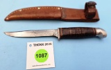 Simmons hunting knife w/unmarked sheath