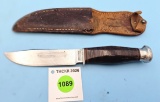 Simmons Hardware hunting knife w/sheath