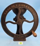 Simmons Hardware Korn Krusher No 2