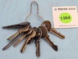 Lot of 9: misc. Simmons keys