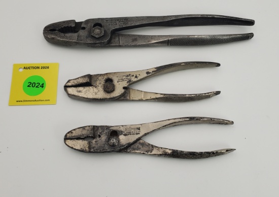 Lot of 3 Winchester pliers
