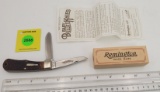 Pocket Knife: Remington 