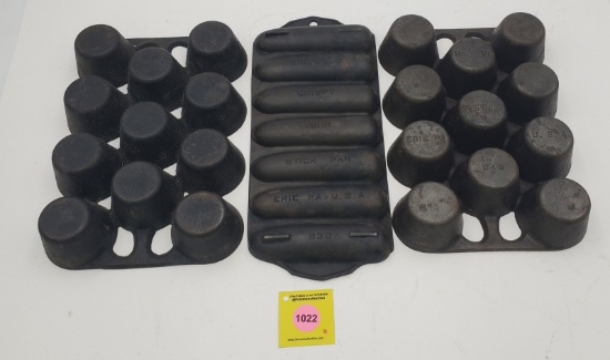 Lot of 3: Crispy Corn Stick Pan: Griswold, No. 273, 930A, 7 Cups,Erie PA, USA(1). Pop Over Pan: Gris