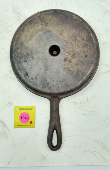 Corn Bread Skillet: Unmarked, 8 cup, Pat. Pending.