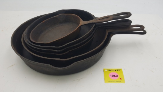 Skillets: Lot of 6: Griswold, marked 9, 710A, w/ heat ring lettering hard to read (1). Unmarked 7D s
