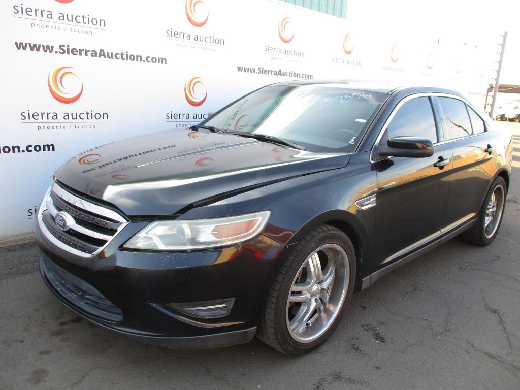 2010 Ford Taurus