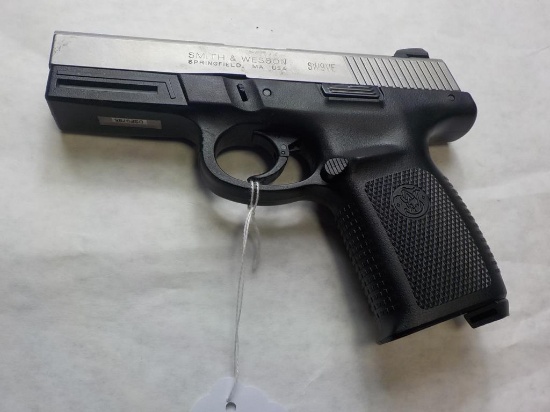 S&W SW9VE PISTOL 9MM SN: DSE9785 NO MAG, SURFACE