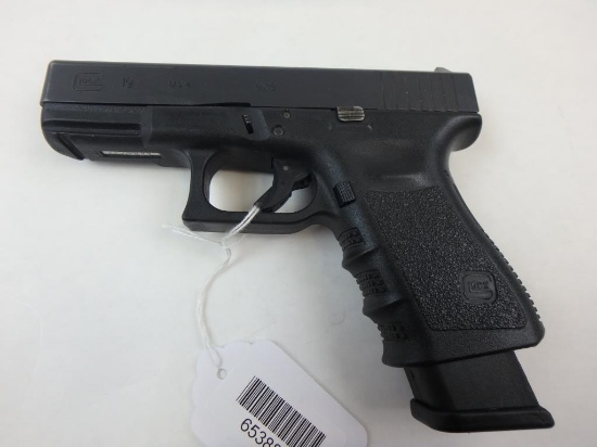 GLOCK 19 PISTOL 9MM SN: AAHS232 W/MAG, AVERAGE