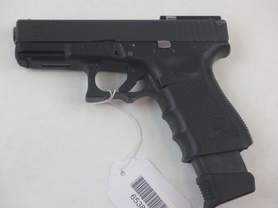GLOCK 23 GEN4 PISTOL 40 SN: UKR144 W/ MAG,