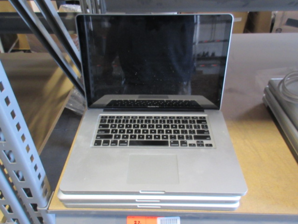 Apple Laptop Computers