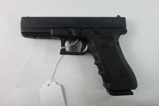 GLOCK 22 PISTOL 40 S&W