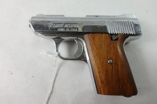 DAVIS P-32 PISTOL 32 AUTO