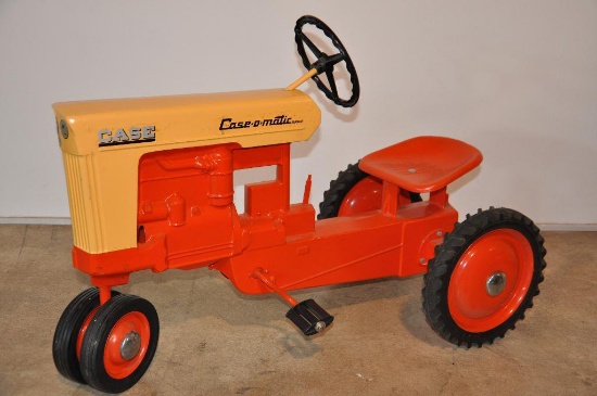 Case Case-O-Matic Pedal Tractor