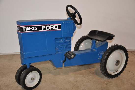 Ford TW-30 Pedal Tractor