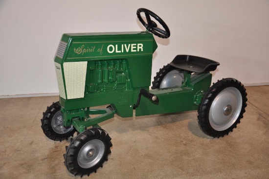 Oliver Pedal Tractor