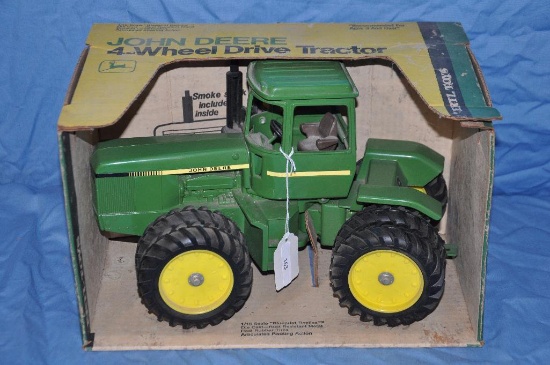 Ertl 1/16 Scale 4WD Tractor