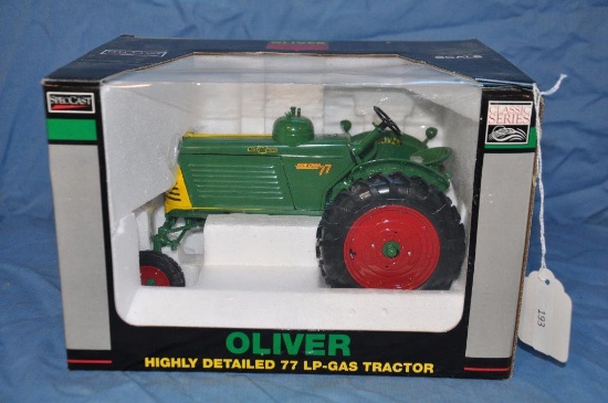 SpecCast 1/16 Scale Oliver LPG Tractor