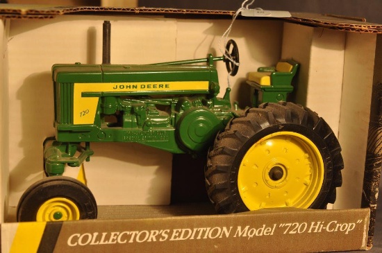Ertl 1/16th Scale John Deere 720 Hi-Crop Tractor