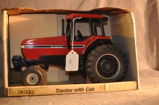Ertl 1/16th Scale Case IH 7120 Tractor