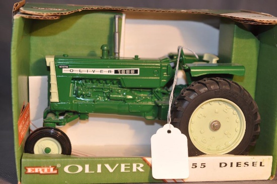 Ertl 1/16th Scale Oliver 1655 Tractor