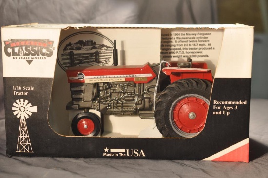 Scale Models 1/16th Scale Massey Ferguson 1100 Diesel Tractor