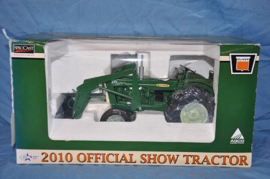 SpecCast 1/16 Scale Oliver 995 Lug Matic Diesel Tractor