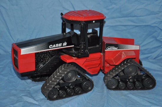 Case IH Quad Trac Tractor