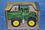 Ertl 1/16 Scale 4WD Tractor