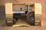 Scale Models 1/16th Scale White 2-155 Tractor