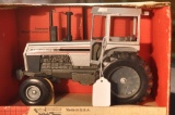 Scale Models 1/16th White 160 Tractor