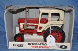 Ertl 1/16 Scale International 1468 Tractor