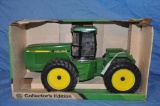 Ertl 1/16 Scale John Deere 4x4 Tractor