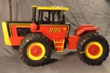 Scale Models 1/16th Versatile 895 4WD tractor