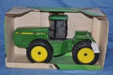 Ertl 1/16 Scale John Deere 8560 4x4 Tractor