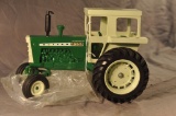 Scale Models 1/16th Scale Oliver 1955 Tractor