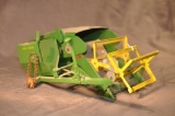 Tru Scale 1/16th Scale JD Pull Type Combine