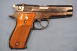 Smith & Wesson 39-2 9mm Semi Automatic Pistol
