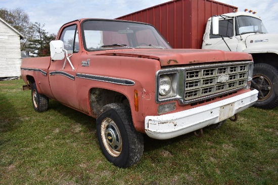 '77 Chevrolet Custom Deluxe 20 4wd truck