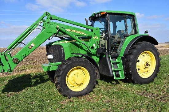 '06 JD 7520 MFWD tractor
