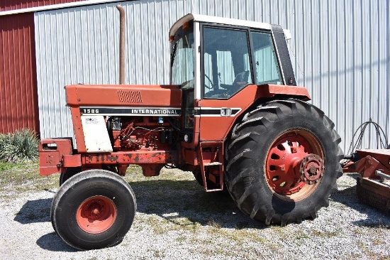 '76 IH 1586 2wd tractor