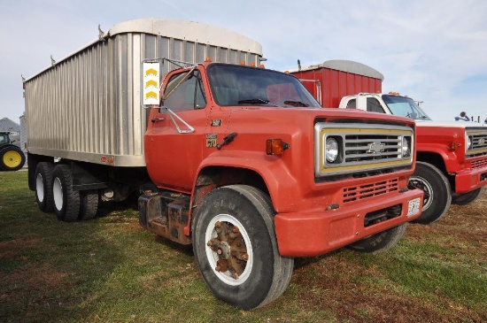 '79 Chevrolet C70 grain truck