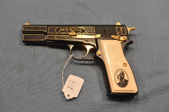 Browning "John M. Browning" 1911 Com. 9mm Luger semi auto pistol
