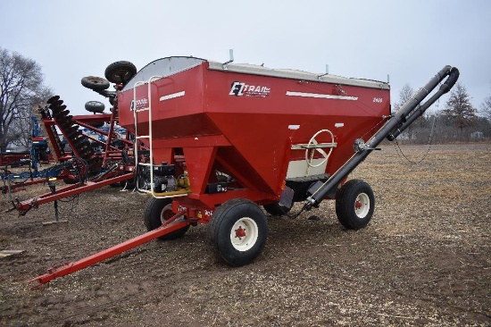 E-Z Trail 3400 dual compartment gravity wagon with 14' hyd. drive auger