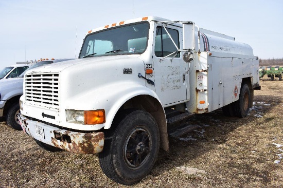 '94 IH 4900 fuel truck