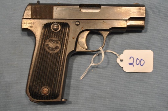 D' Arms Court 9 Unique 7.65 mm semi auto pistol