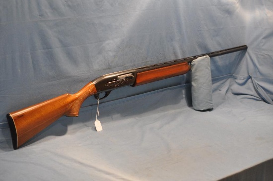 Remington Model 1100 20 ga. Semi auto shotgun